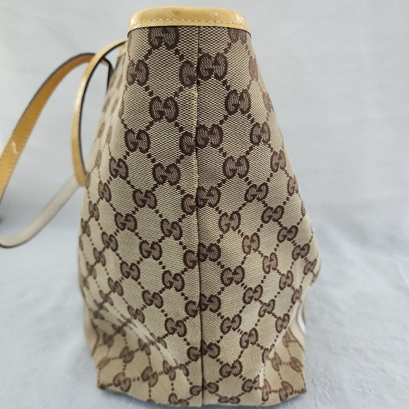 Authentic Gucci Sherry Line Tote Bag - Picture 10 of 11